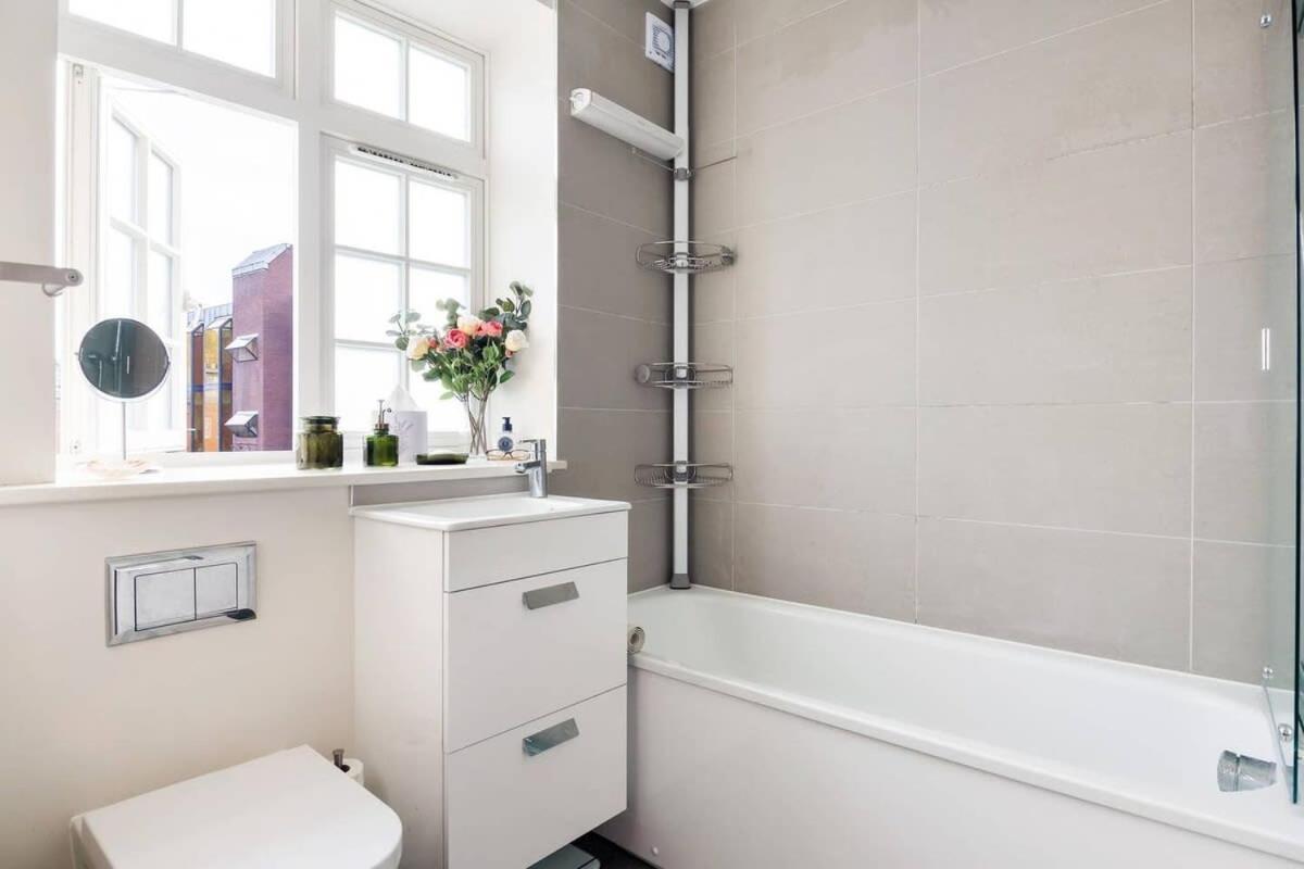 Large Luxury Studio In Heart Of Richmond Richmond (Greater London) Exterior foto